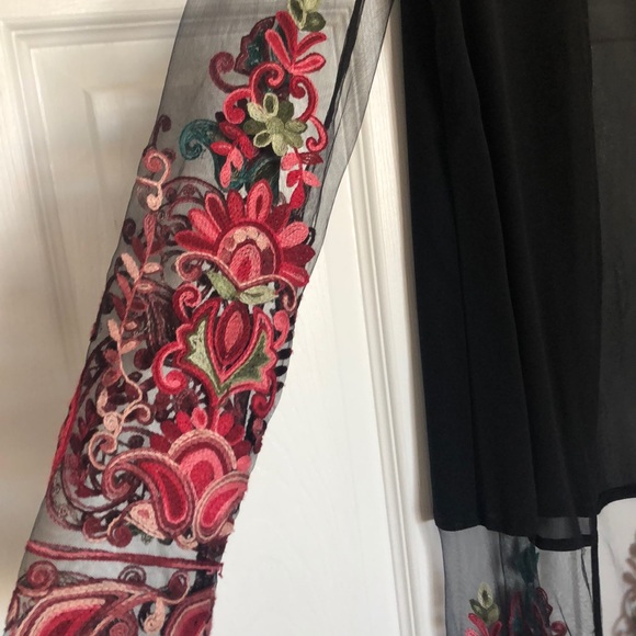 Embroidered Duster, RAGA - Picture 3 of 5